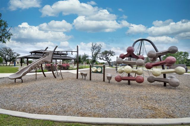 280 Kat Garnet DR, Kyle, TX 78640