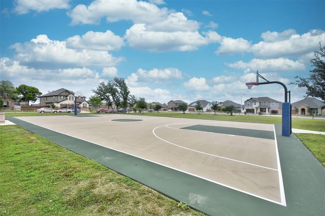 280 Kat Garnet DR, Kyle, TX 78640