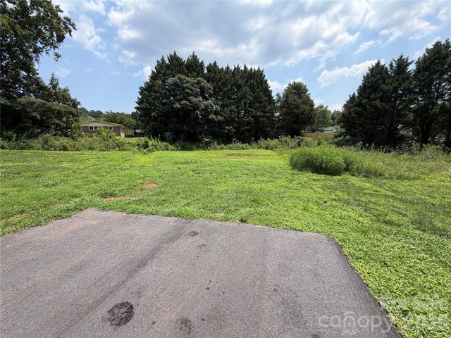 505 Hopewell Road, Morganton, NC 28655