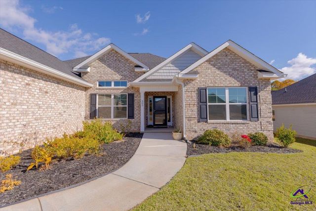 302 Creek Ridge Drive, Warner Robins, GA 31088