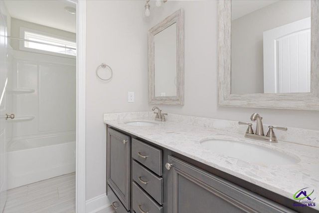 302 Creek Ridge Drive, Warner Robins, GA 31088