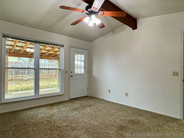 11117 S Nandina Avenue, Jenks, OK 74037
