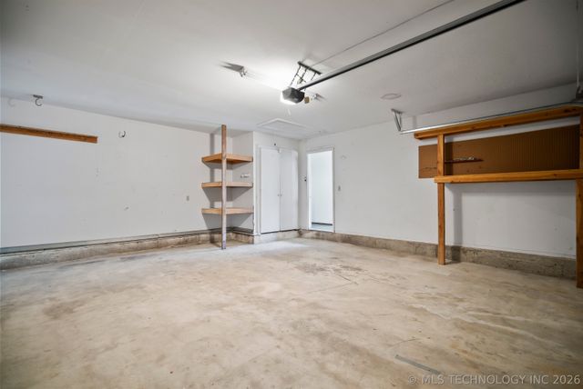 11117 S Nandina Avenue, Jenks, OK 74037
