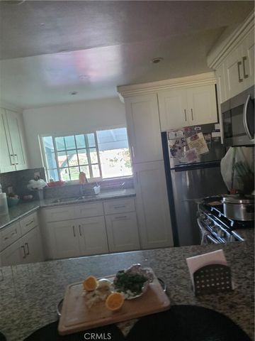 1314 S Shelton, Santa Ana, CA 92707