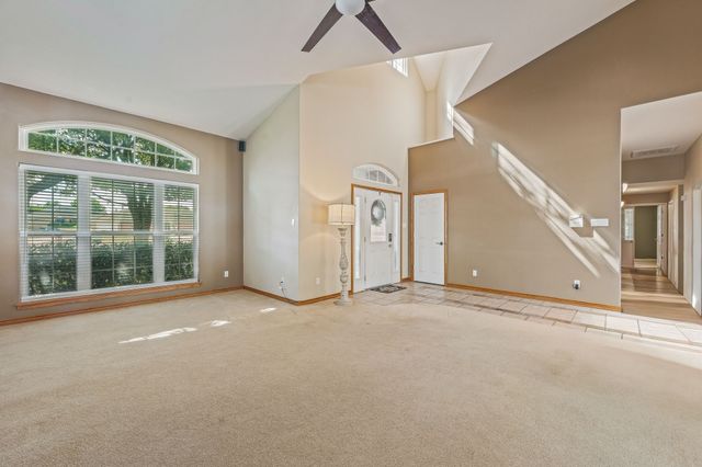 1517 Oakwood Drive, Stephenville, TX 76401