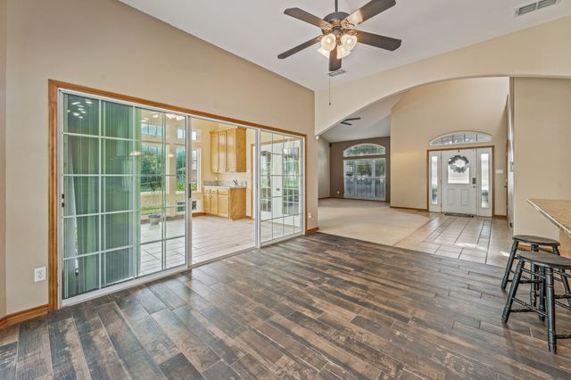 1517 Oakwood Drive, Stephenville, TX 76401