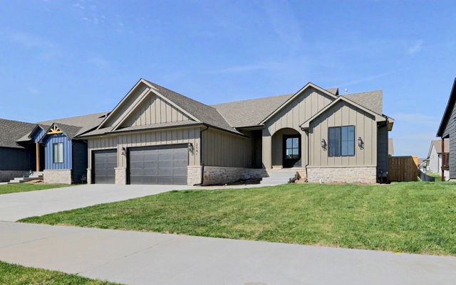 2541 N Bluestone St, Andover, KS 67002