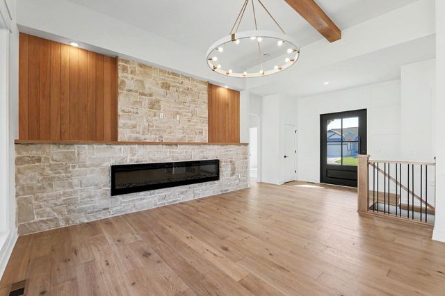 2541 N Bluestone St, Andover, KS 67002