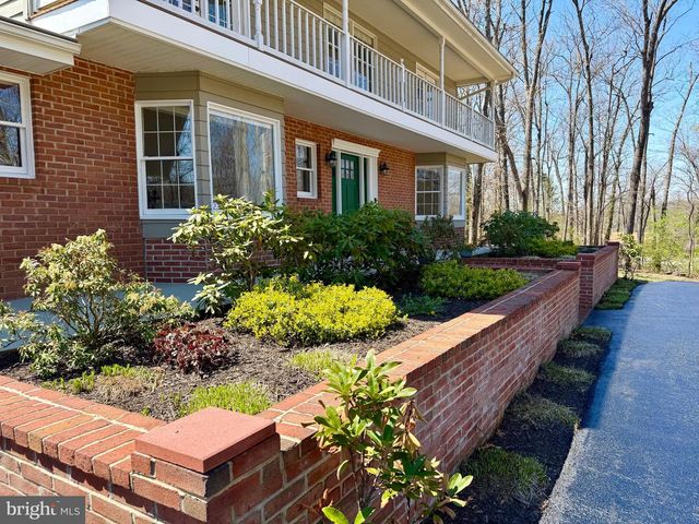 405 SPRING VALLEY DR, Winchester, VA 22603