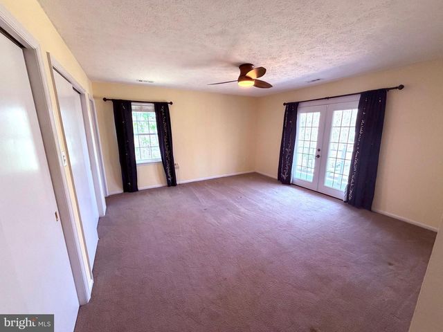 405 SPRING VALLEY DR, Winchester, VA 22603
