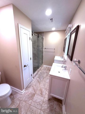 405 SPRING VALLEY DR, Winchester, VA 22603