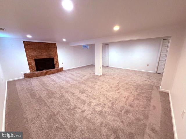 405 SPRING VALLEY DR, Winchester, VA 22603