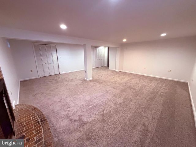 405 SPRING VALLEY DR, Winchester, VA 22603
