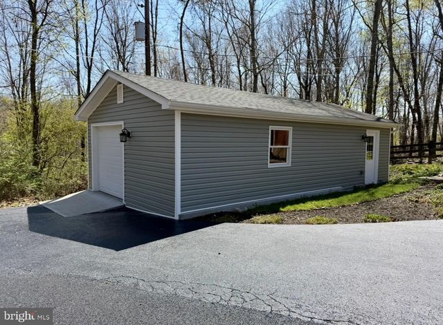 405 SPRING VALLEY DR, Winchester, VA 22603
