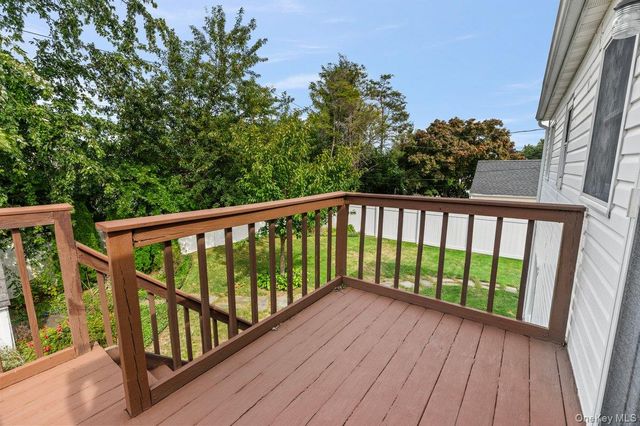 61 Hollyhock Road, Levittown, NY 11756
