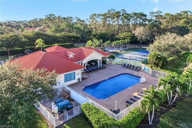 7850 Sanctuary Cir Unit 2, Naples, FL 34104