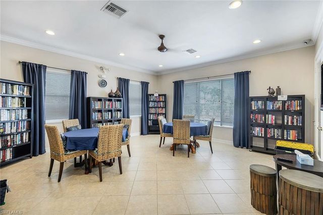 7850 Sanctuary Cir Unit 2, Naples, FL 34104