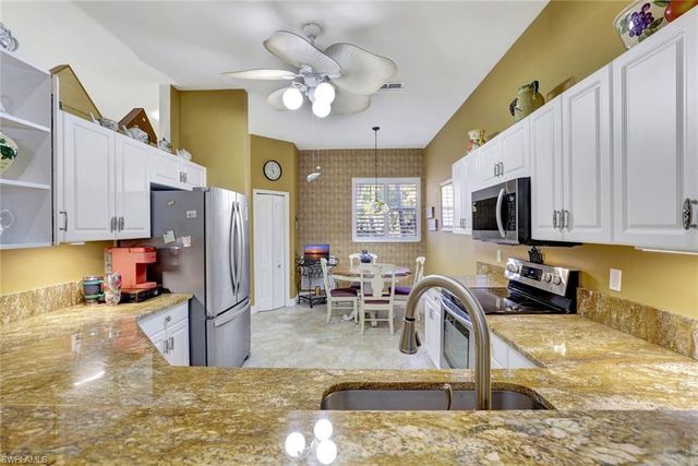 7850 Sanctuary Cir Unit 2, Naples, FL 34104