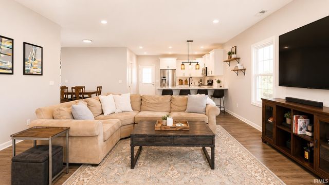 11963 Turtle Creek Court, Fort Wayne, IN 46818