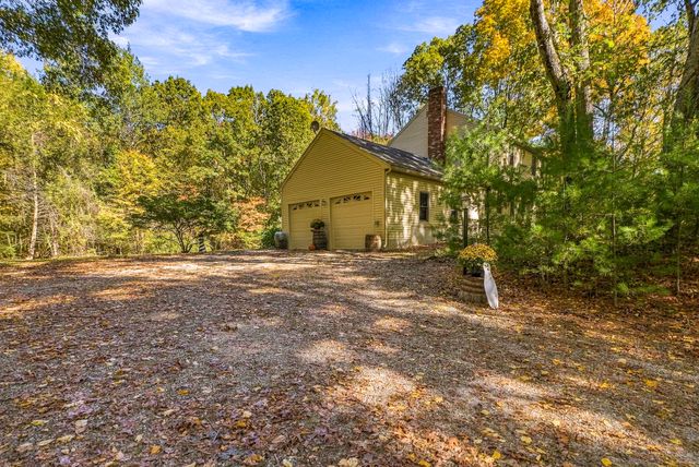 25 Granite Cir, Millville, MA 01529