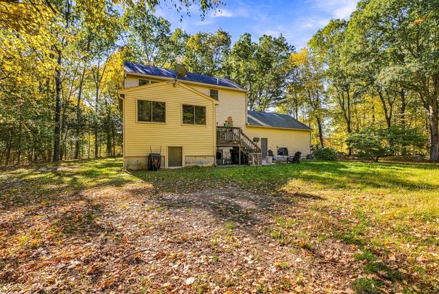 25 Granite Cir, Millville, MA 01529