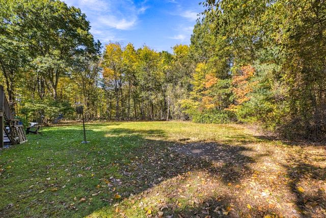 25 Granite Cir, Millville, MA 01529