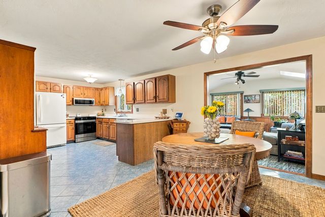 25 Granite Cir, Millville, MA 01529