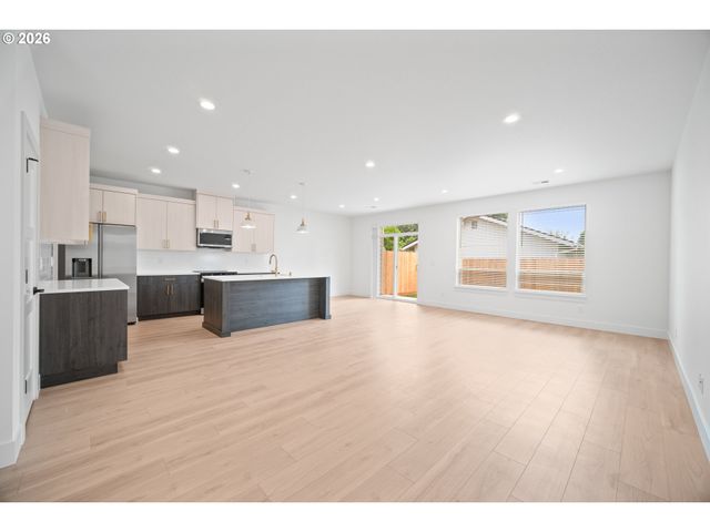 15101 Ne 86TH St, Vancouver, WA 98682