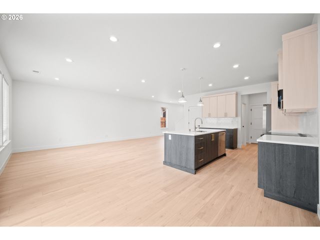 15101 Ne 86TH St, Vancouver, WA 98682