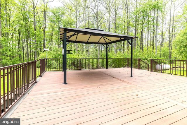 540 BLACK WALNUT DR, Quakertown, PA 18951