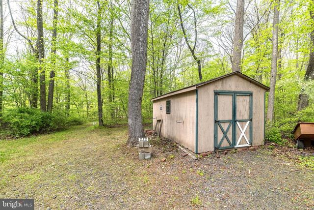 540 BLACK WALNUT DR, Quakertown, PA 18951