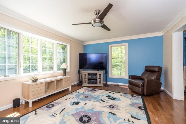 540 BLACK WALNUT DR, Quakertown, PA 18951