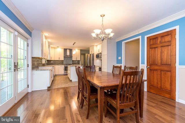 540 BLACK WALNUT DR, Quakertown, PA 18951