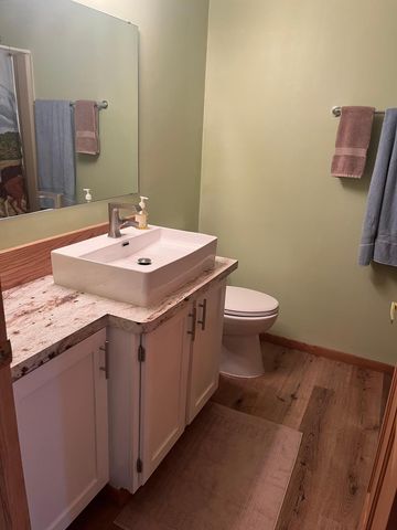 3665 Oakgreen Avenue N, Stillwater, MN 55082