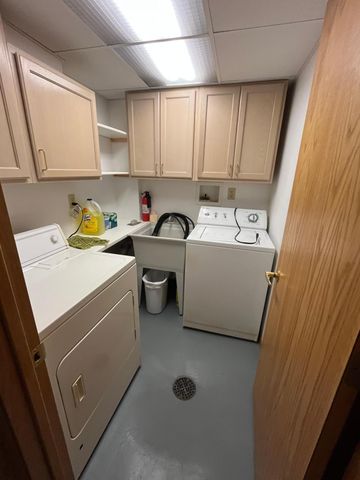 3665 Oakgreen Avenue N, Stillwater, MN 55082