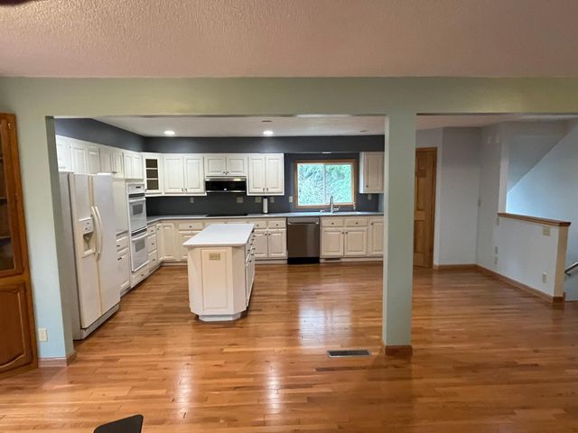 3665 Oakgreen Avenue N, Stillwater, MN 55082