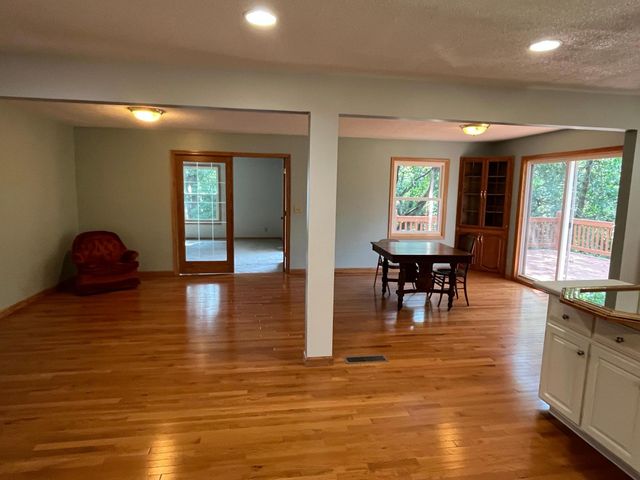 3665 Oakgreen Avenue N, Stillwater, MN 55082