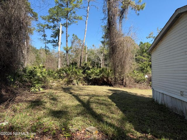 203 QUAIL HOLLOW Road, Satsuma, FL 32189