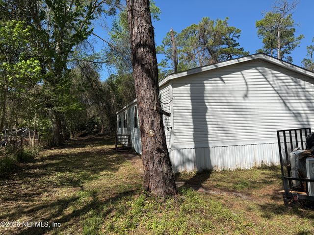 203 QUAIL HOLLOW Road, Satsuma, FL 32189