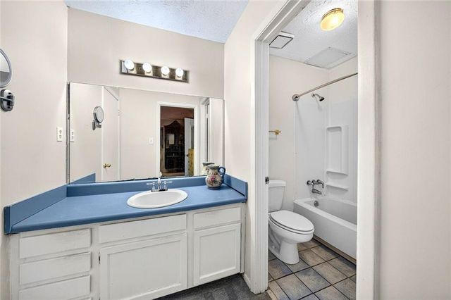 810 Tuxworth Circle, Decatur, GA 30033