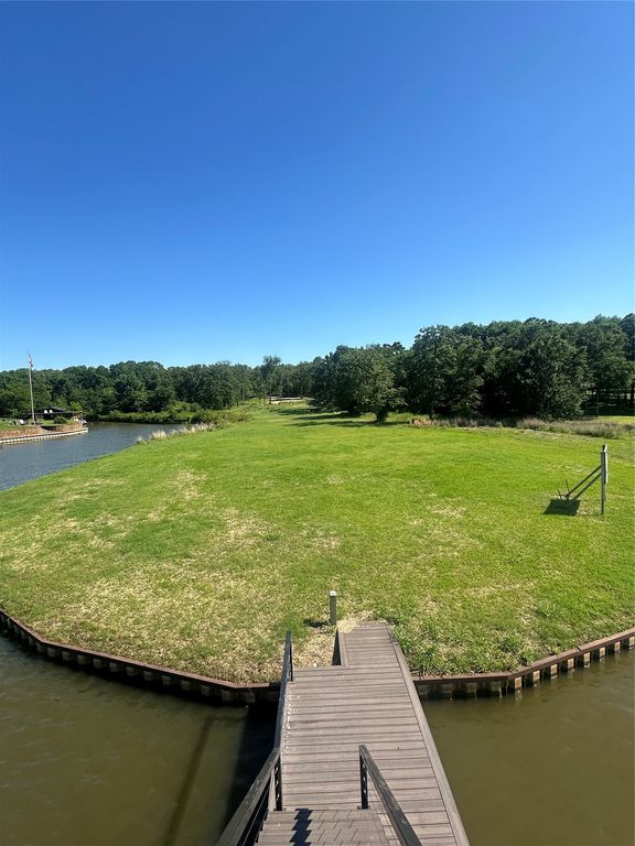 14192 Ridge Lane, Malakoff, TX 75148