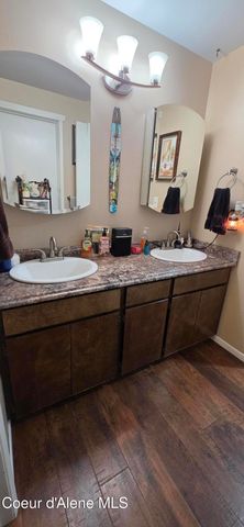1568 E 16th AVE, Post Falls, ID 83854