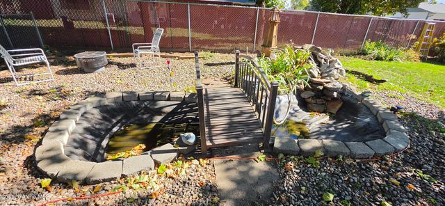 1568 E 16th AVE, Post Falls, ID 83854