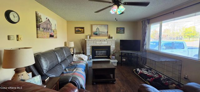 1568 E 16th AVE, Post Falls, ID 83854