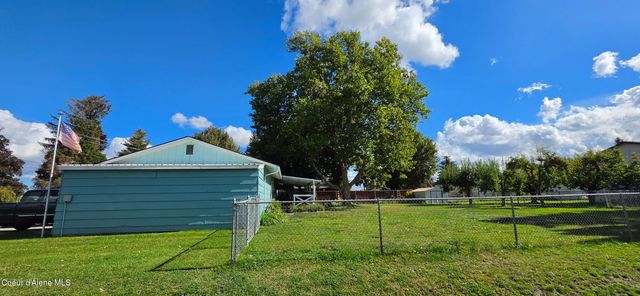 1568 E 16th AVE, Post Falls, ID 83854