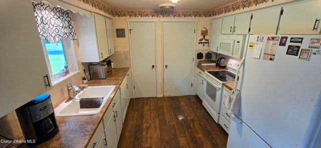 1568 E 16th AVE, Post Falls, ID 83854