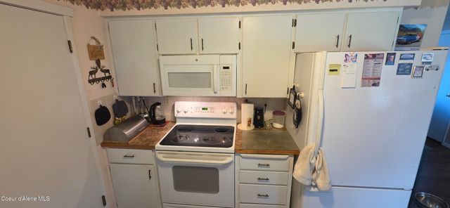1568 E 16th AVE, Post Falls, ID 83854