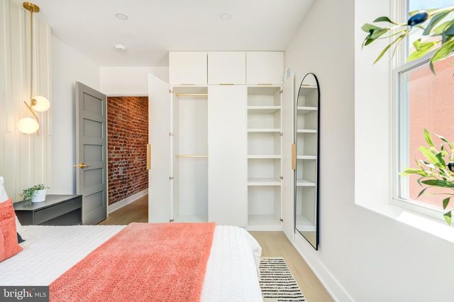 1924 S LAMBERT ST, Philadelphia, PA 19145