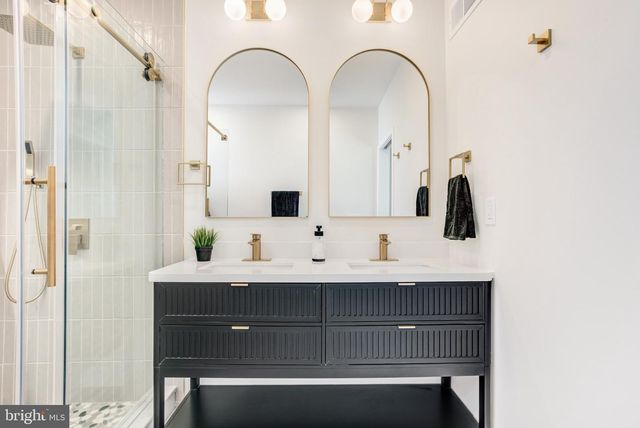 1924 S LAMBERT ST, Philadelphia, PA 19145