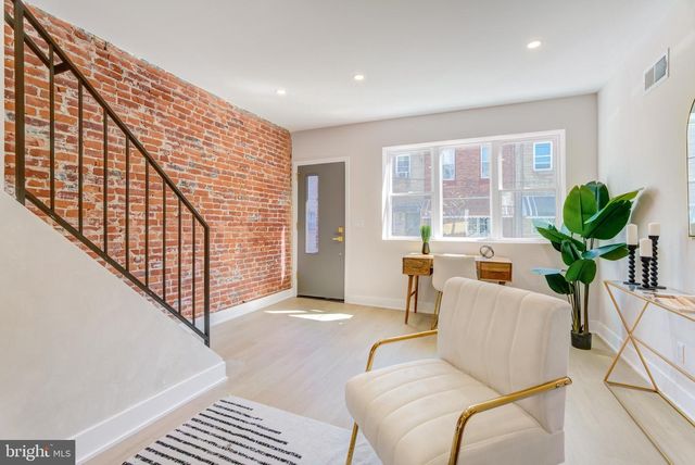 1924 S LAMBERT ST, Philadelphia, PA 19145